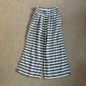 Aerie Gray & White Striped Wide Leg High Waist Pull On Pants Casual Size XS